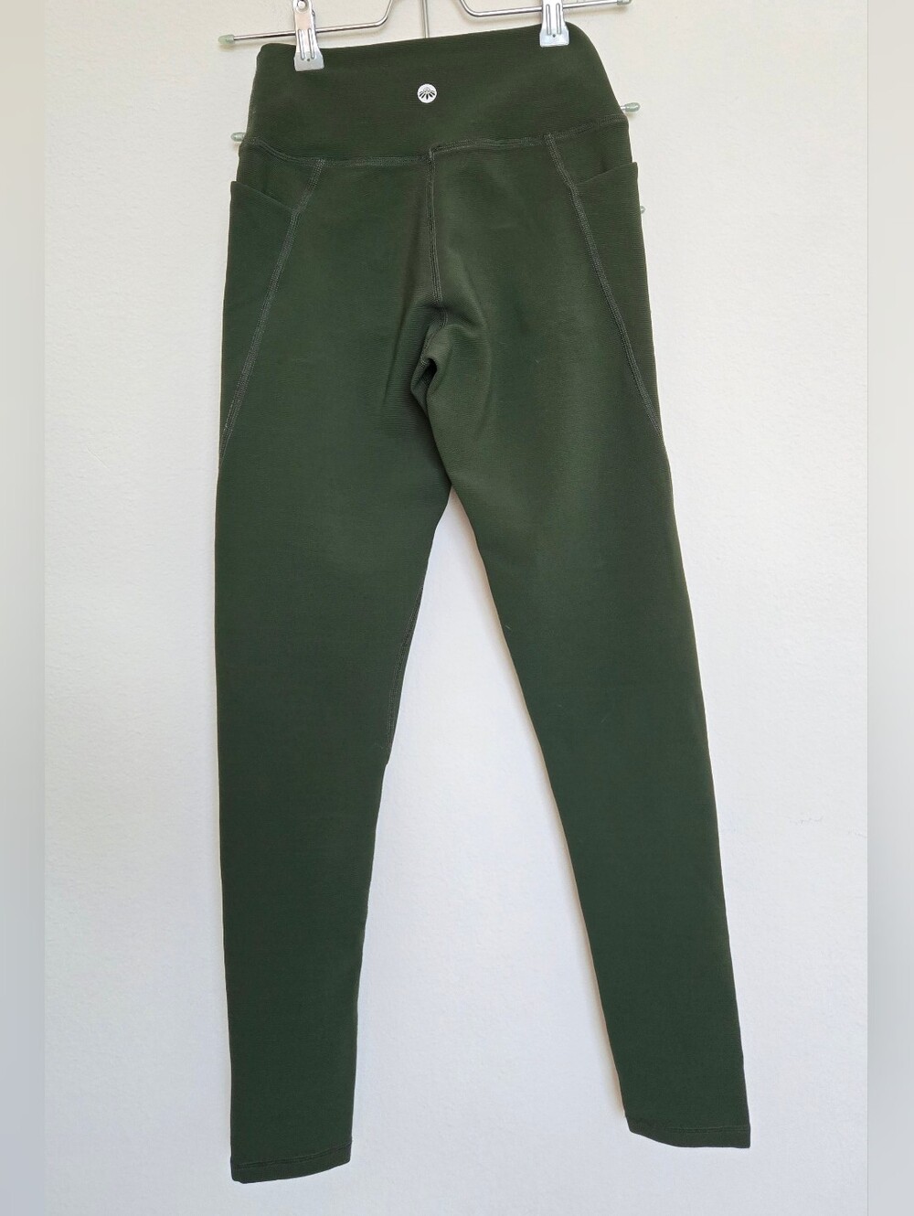 Senita Ribbed Shakti Leggings in Green - Picture 3 of 5